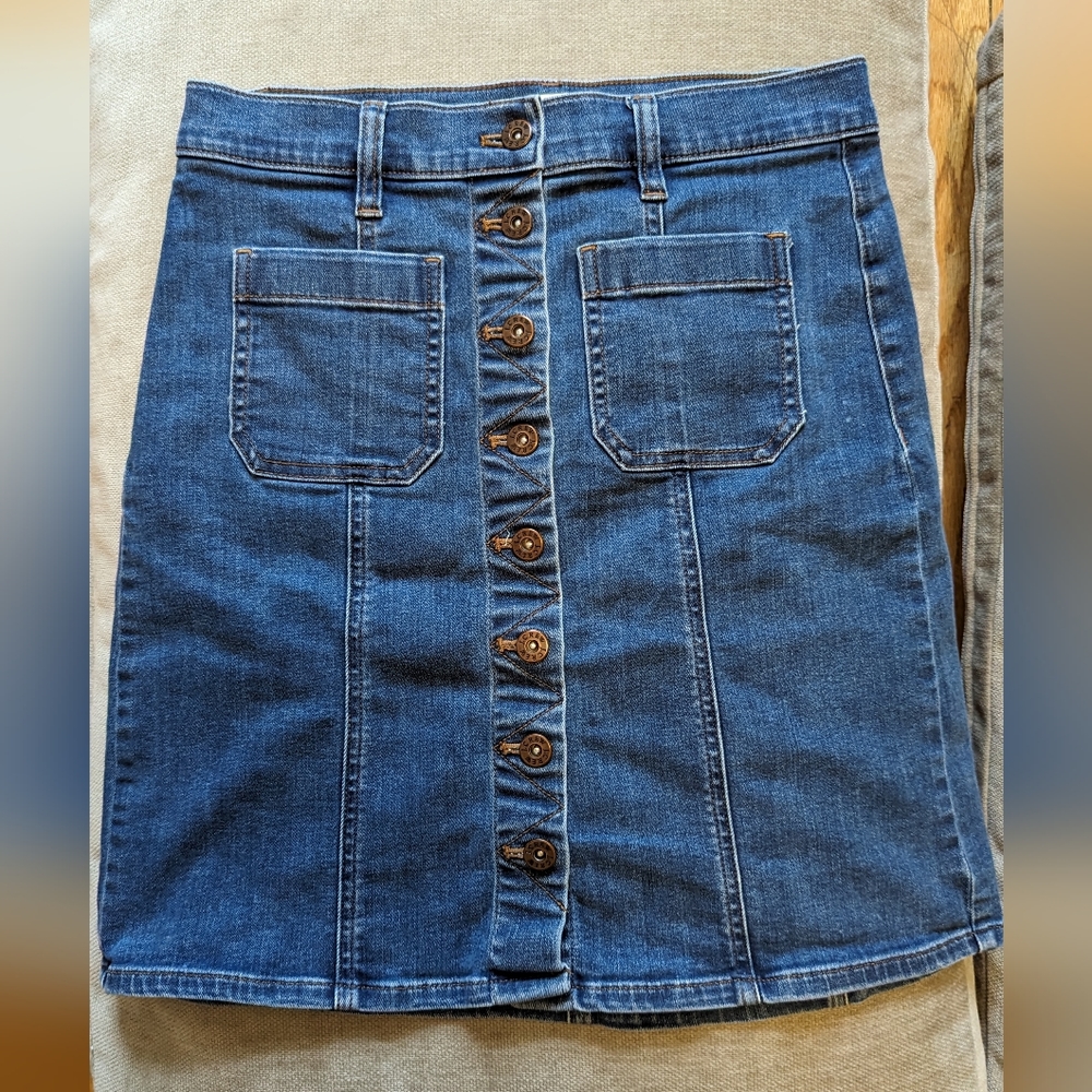 j. crew mid-rise button up denim skirt